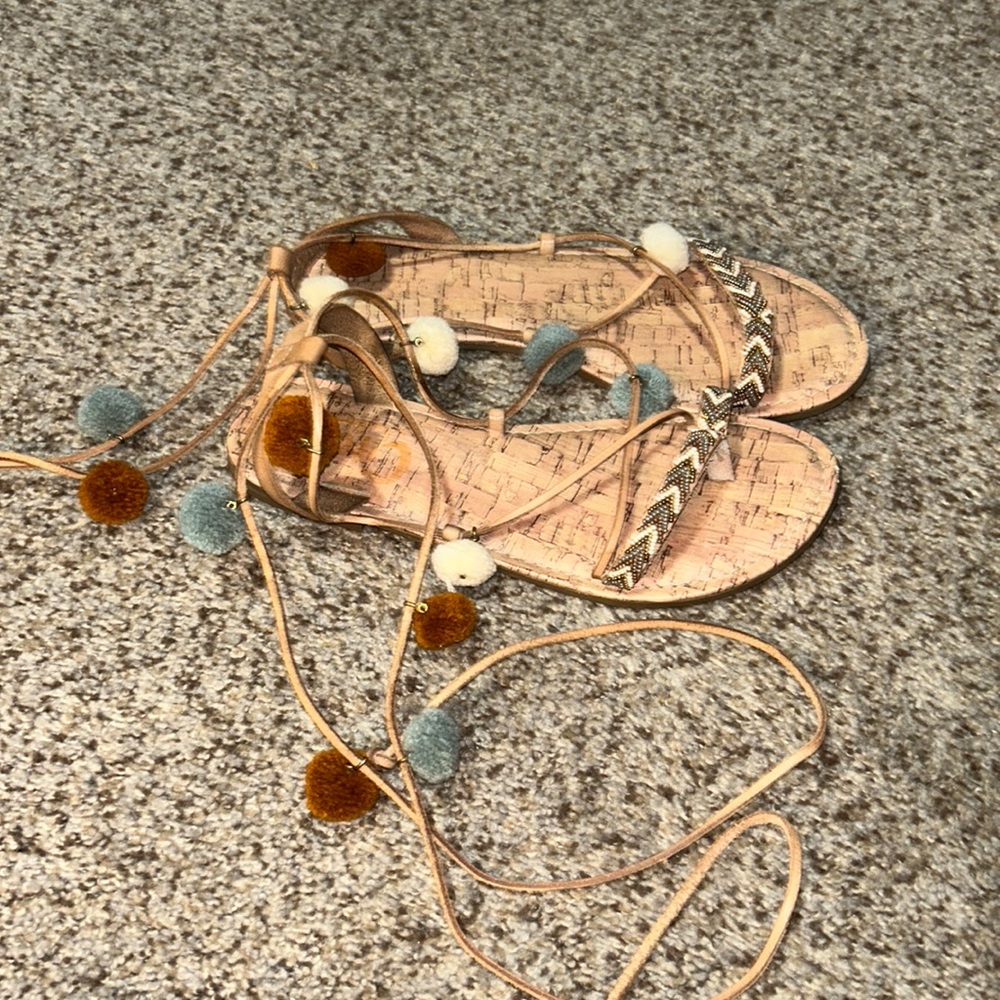 Tie up Flats